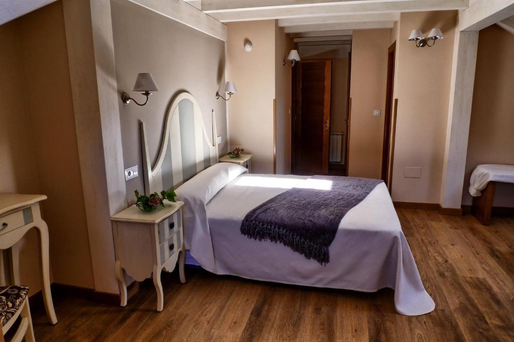 Posada Valle Del Oso Lerones Kamer foto