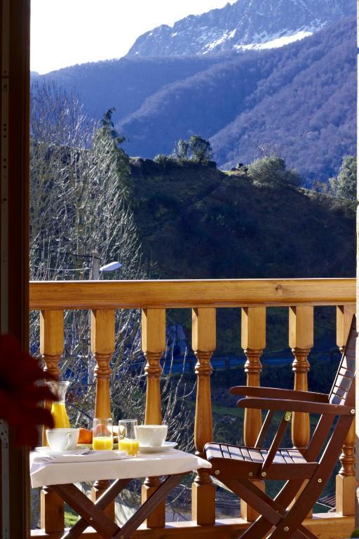 Posada Valle Del Oso Lerones Kamer foto